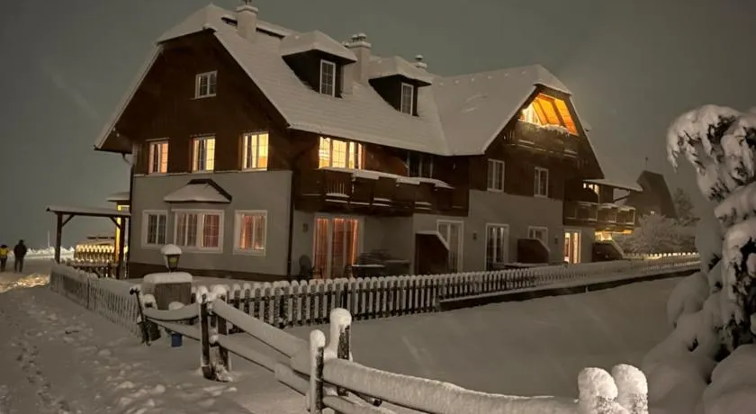 Haus Aineckblick Top 2 - Image 1