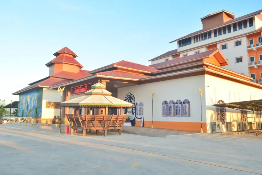 VC Phayao Hotel - Image 1