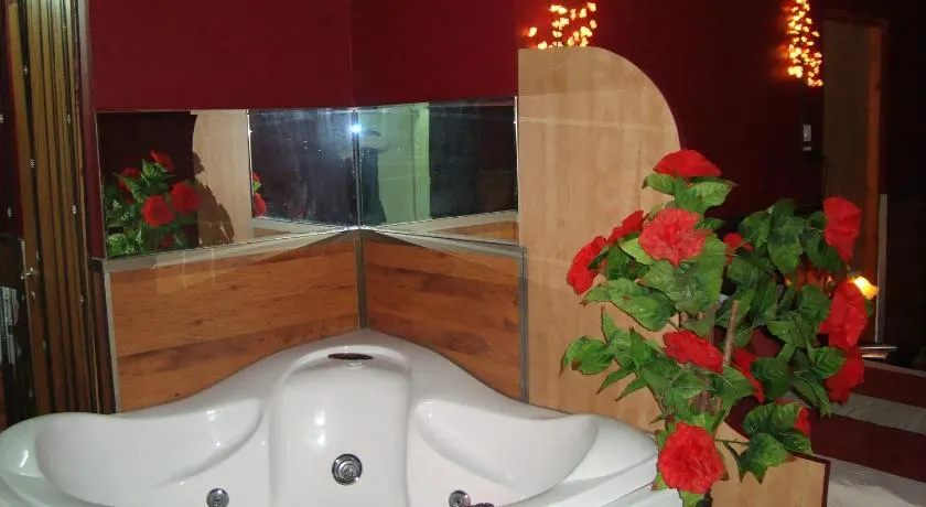 vacation house יחידת אירוח פרטית הוד השרון - Image 1