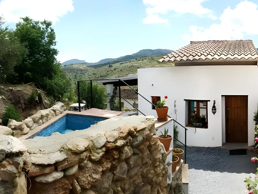 Casa Escondida - Image 1