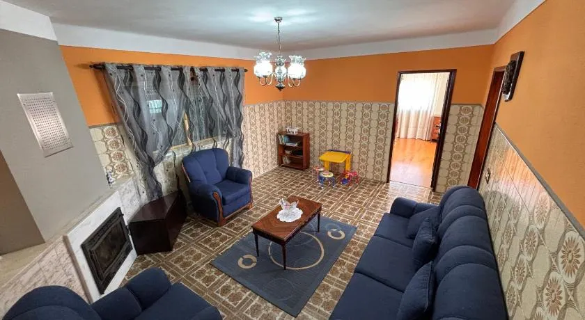 Casa dos Neto Santiago - Image 1