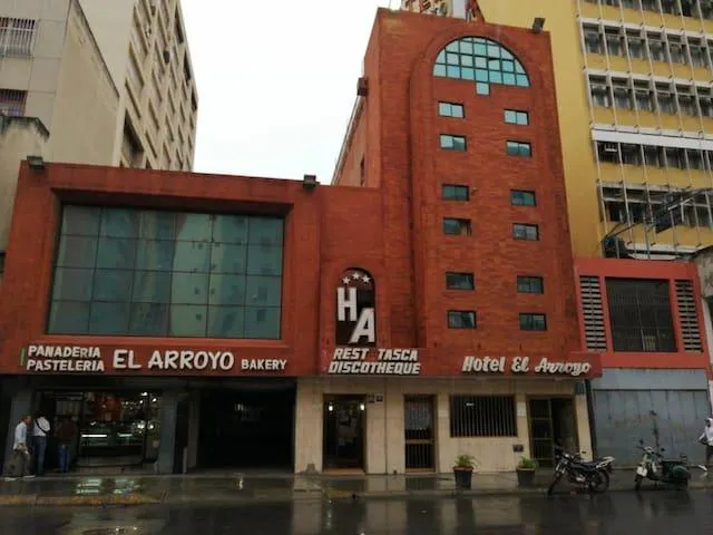 Hotel El Arroyo - Image 1