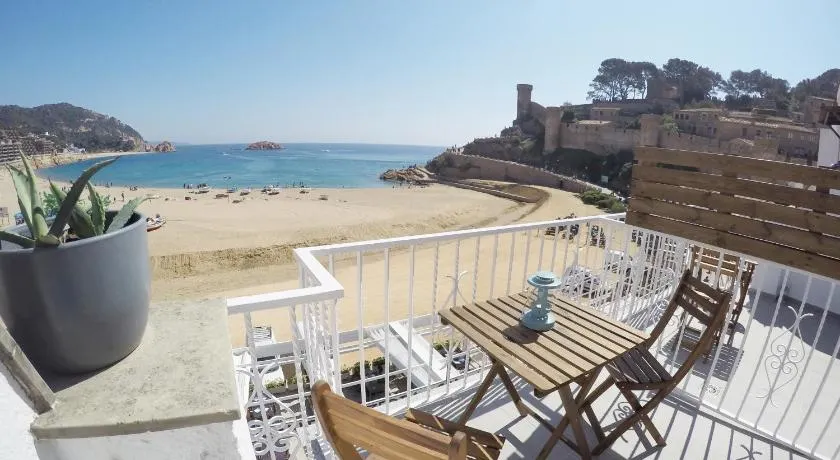 Hostal del Mar - Image 1