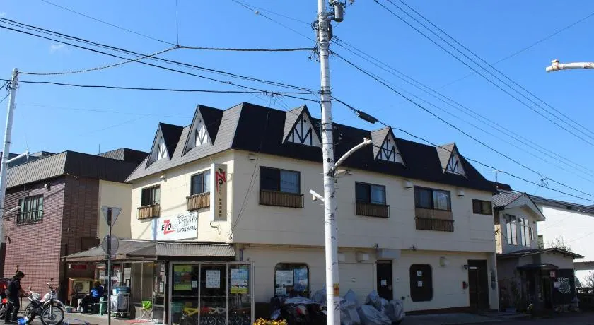 EZO HOUSE - Image 1