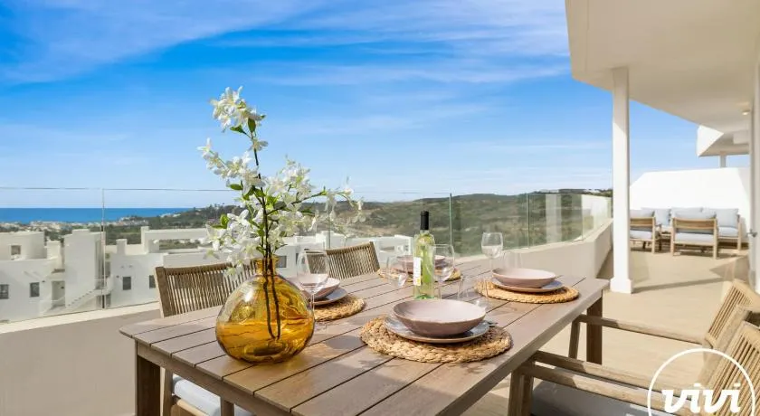 ViVi Homes - La Vista - pool - terrace - comfort and relax - Image 1