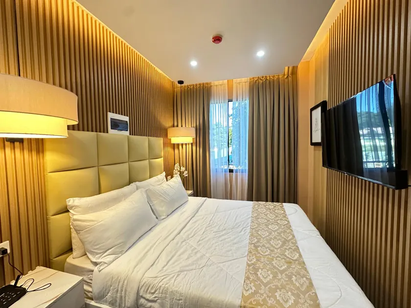 Perc Hotel - Image 1