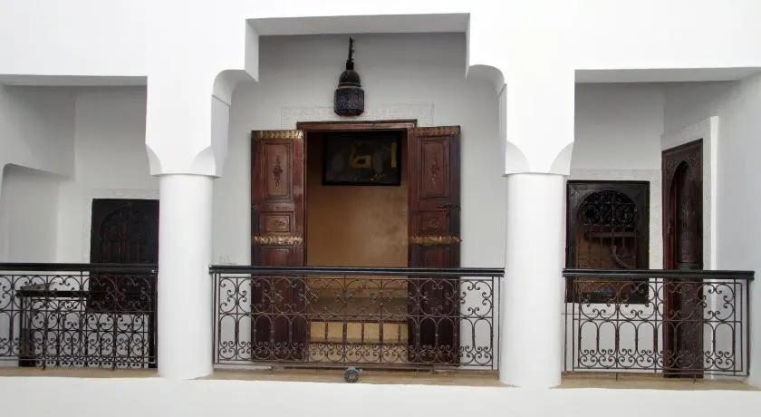 Riad Mina - Image 1