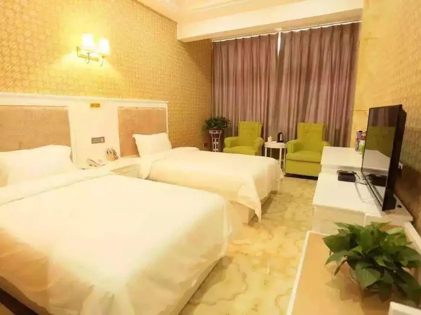 Jinhong Star Hotel - Image 1