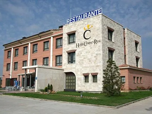 Hotel Camino Real - Image 1