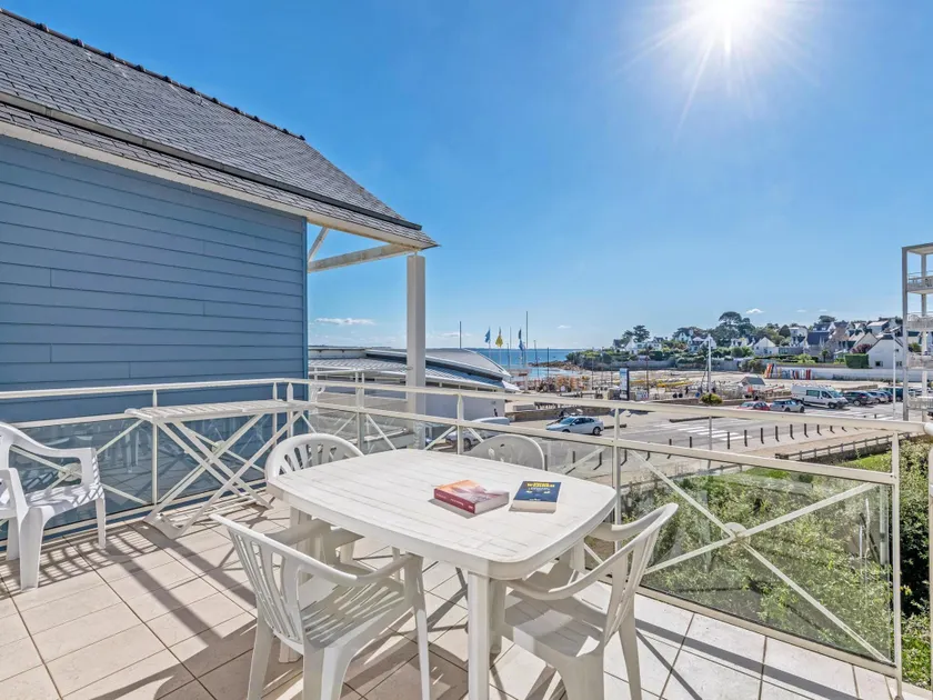 Brittany Coast Getaway - Image 1