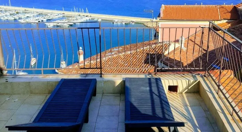 Private Terrasse auf dem Meer in der historischen Stadt: was für ein Blick auf Capri und Amalfi !!! - Image 1