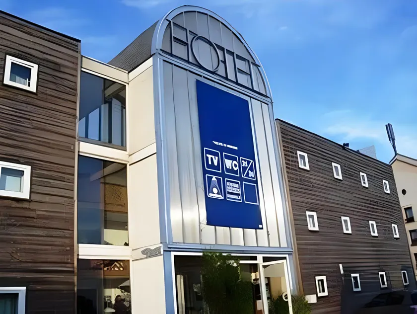 Hôtel Saxo - Image 1