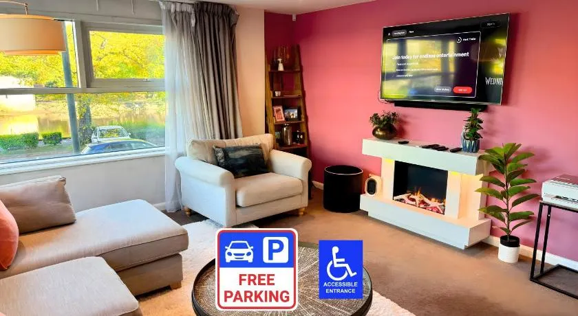 FREE PARKING - Prime York City Centre Apartment near Minster with River View - Image 1