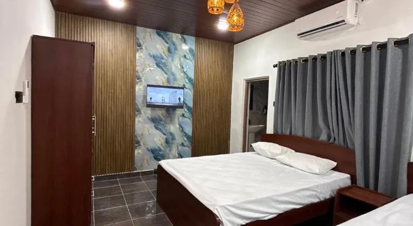 Nothern Empire Guest House& Restaurant , juice bar - Image 1