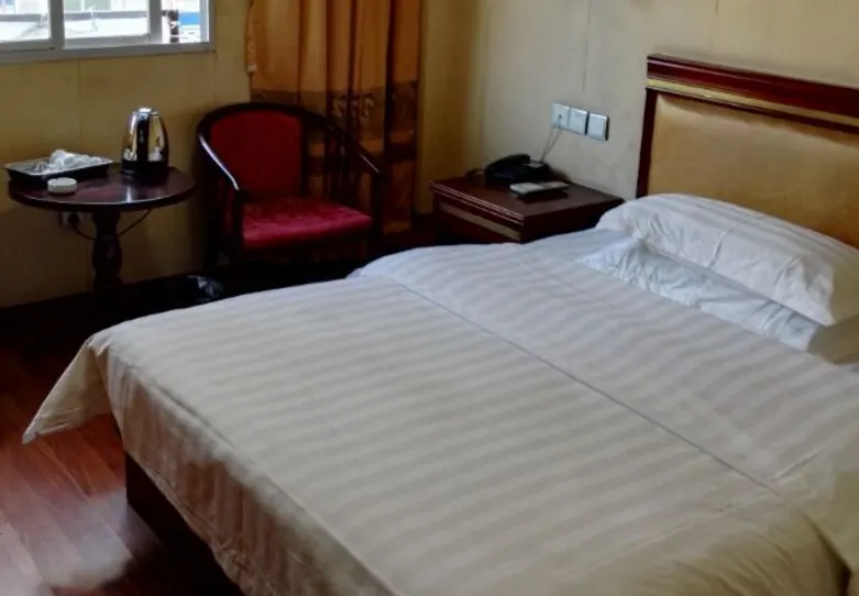 Sanmingmingshun Hotel - Image 1