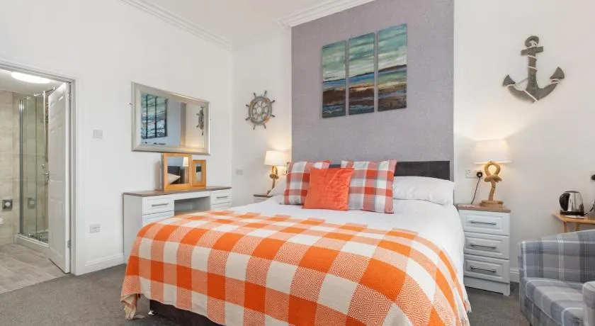 Coach Guest House - Image 1