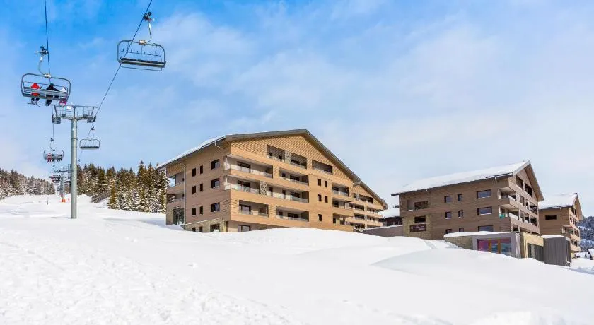 Residenz Club MMV Les Chalets des Cimes **** - 4 Zimmer 6/8 Personen + - Image 1