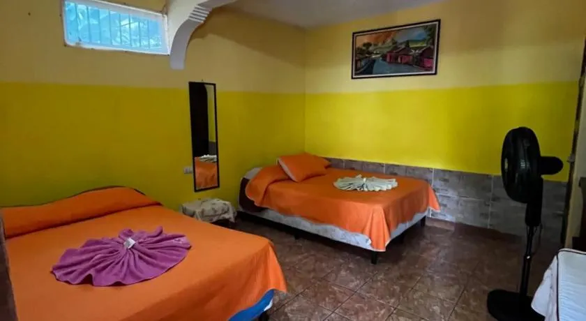 Hospedaje González - Image 1