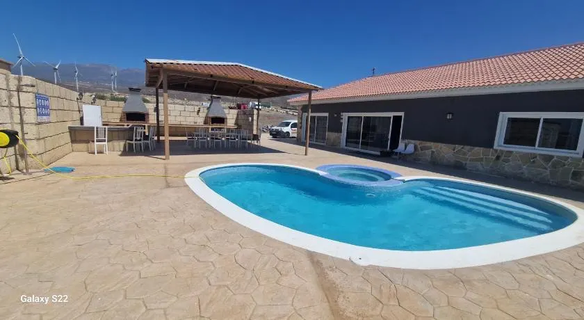 Chalet Marpacos - Image 1