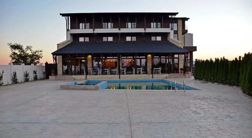 Pensiunea Sara - Image 1