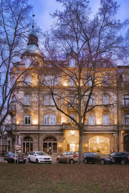 Hotel Bamberger Hof Bellevue - Image 1