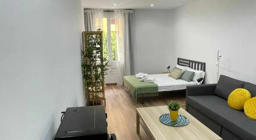 Estudio Retiro-Ibiza I - Image 1