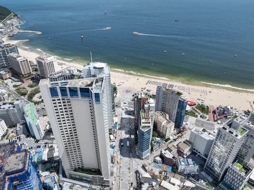 Marysol by Haeundae beach - Image 1