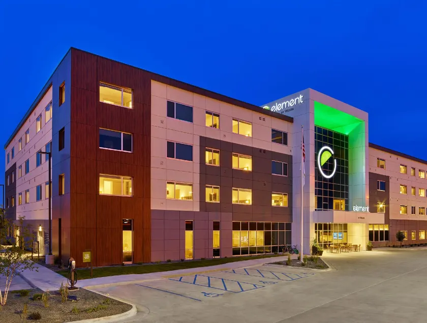 Element by Marriott Fargo - Image 1