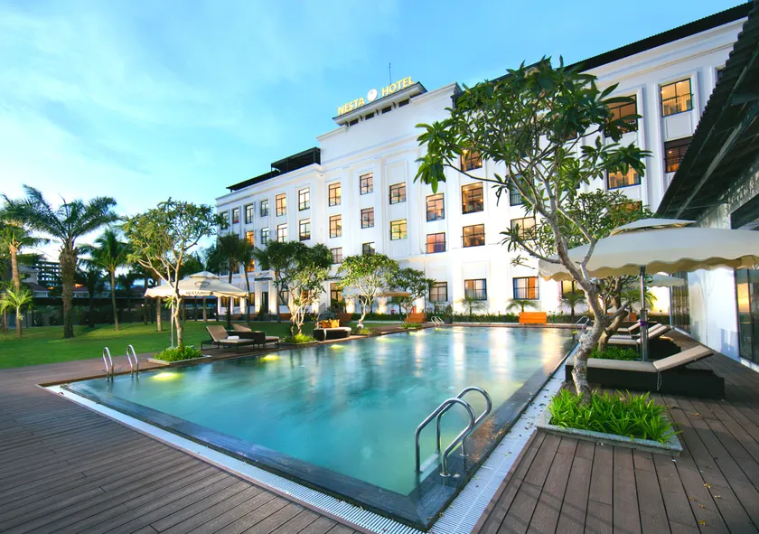 Nesta Hotel Da Nang - Image 1