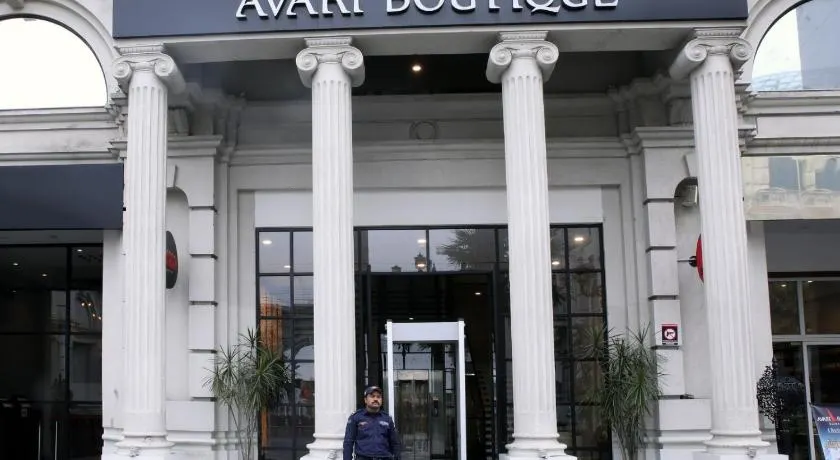 Avari Boutique Gujranwala - Image 1