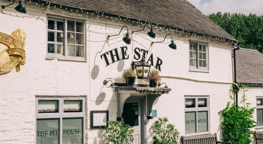 The Star - Image 1
