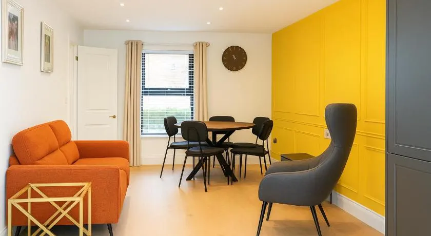 2 Bedroom House Cork City Centre - Image 1