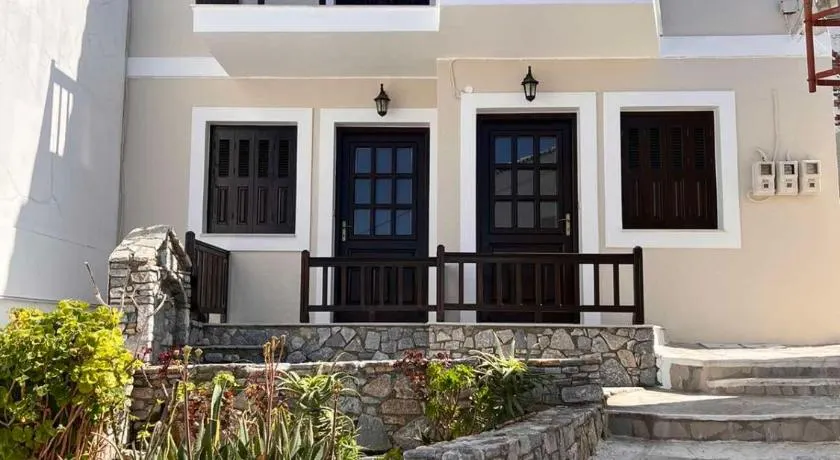 Achinos Apartments - Image 1
