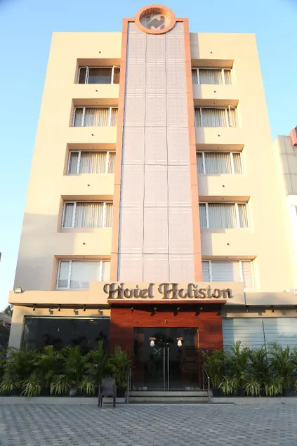 HOTEL HOLISTON. DWARKA. GUJRAT - Image 1