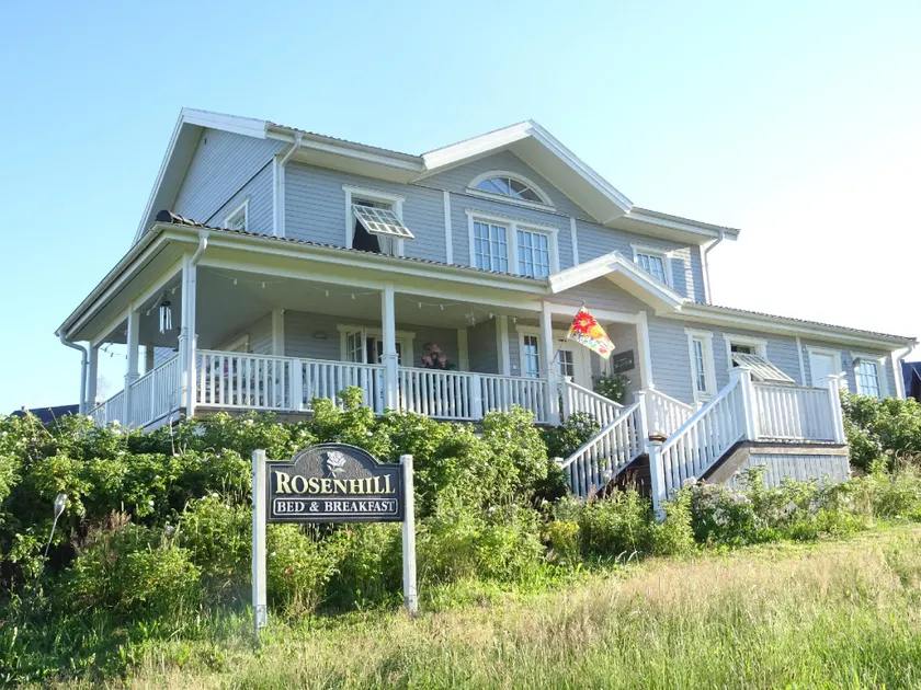 ROSENHILL B&B - Image 1
