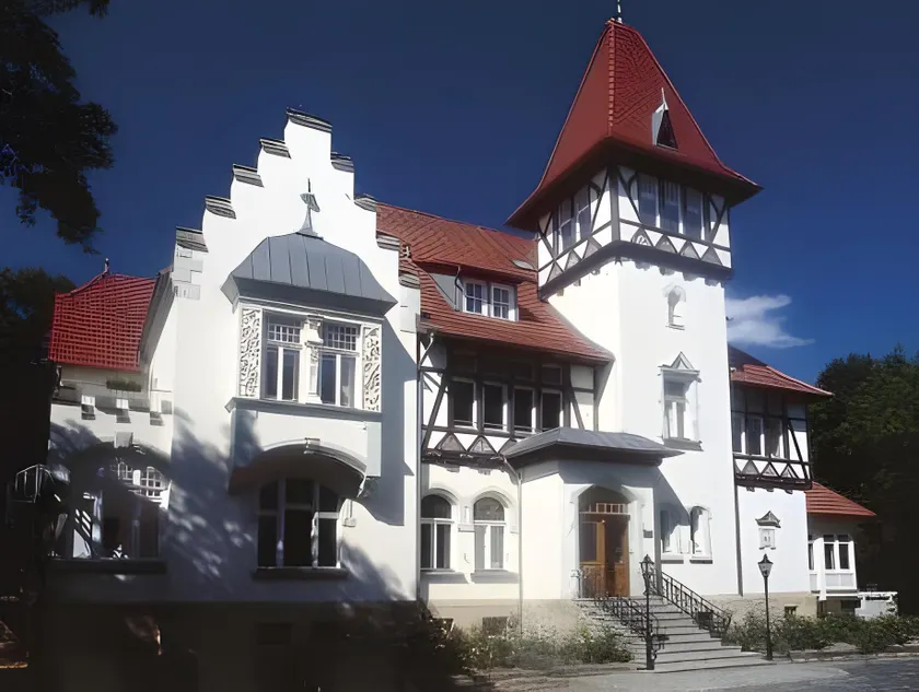 Hotel Schlossvilla Derenburg - Image 1