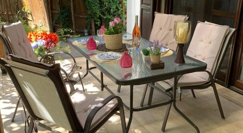 Katerina's SeaSide - Image 1