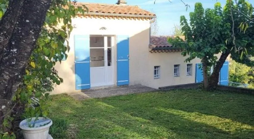 Nid douillet - LES FARGETTES - superbe vue - charmante petite maison avec jardin - 2 pièces à Privas - Image 1