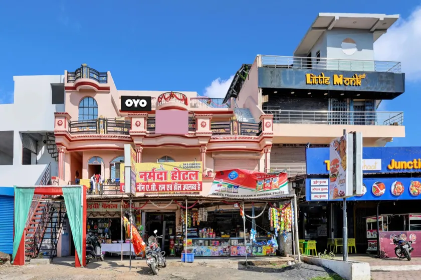 HOTEL O MAA NARMADA - Image 1