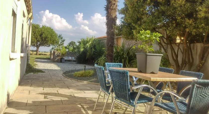 Ti Kaz Auberge - Image 1