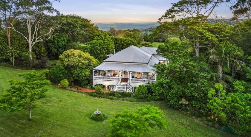 Mitta Glen Guesthouse - Image 1