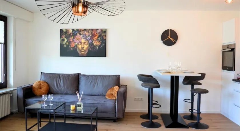 Ratingen-Altstadt - Nähe Airport - Balkon - Smart TV - Image 1