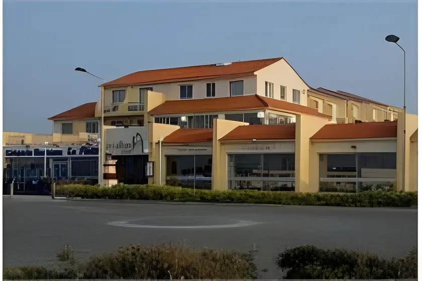 Logis Hôtel Le Calluna Restaurant La Flottille - Image 1