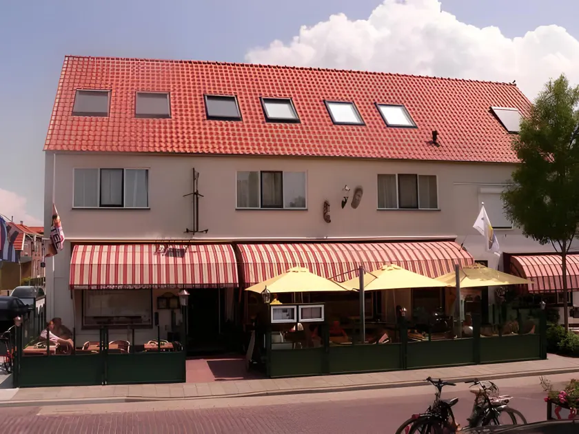 Hotel Café Restaurant "De Kroon", inclusief ontbijt - Image 1