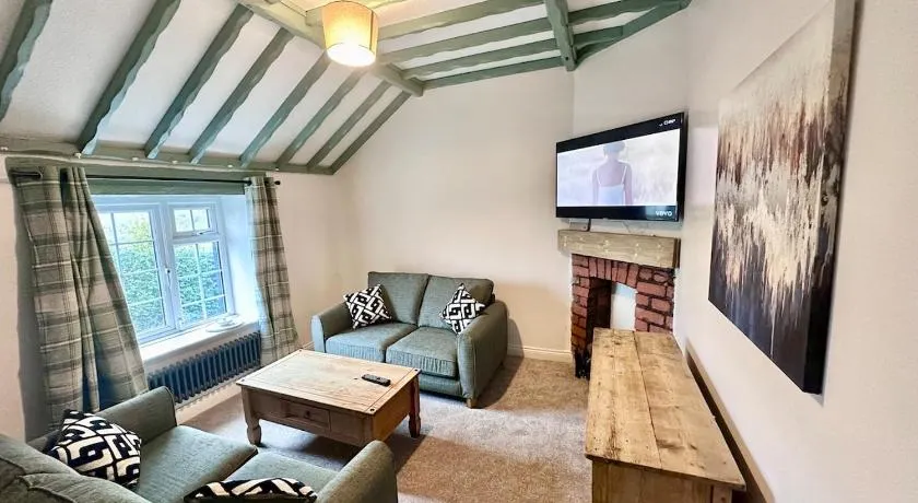 Luxury 3 bed, 6 person, spacious rural apartment - Image 1