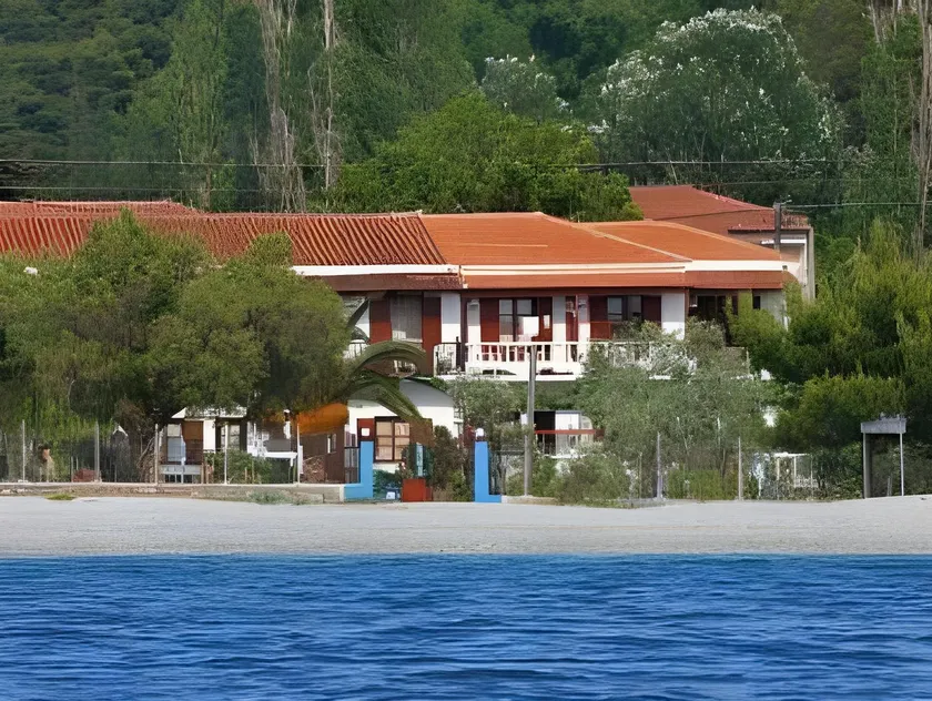 Pelagos Beachfront - Image 1