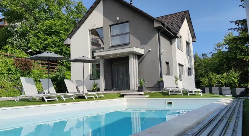 AQUA SOLAR APARTMANHÁZ - Image 1