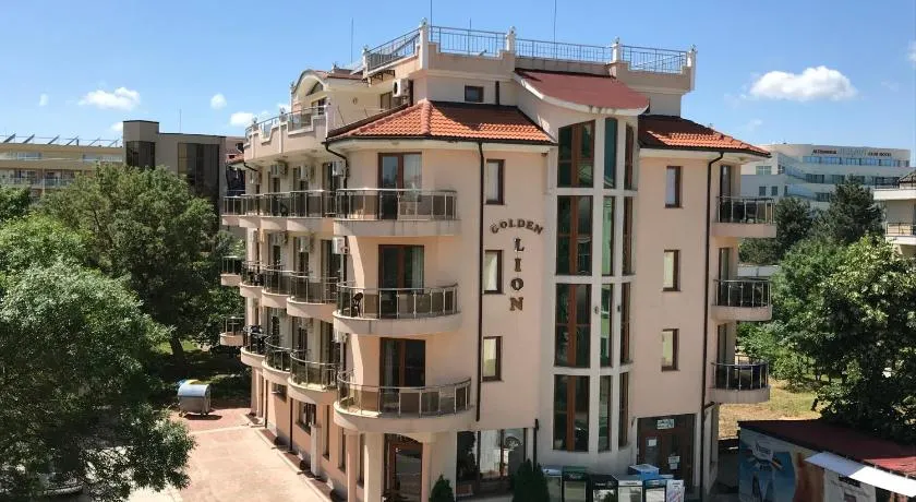 Family Hotel Golden Lion - Image 1