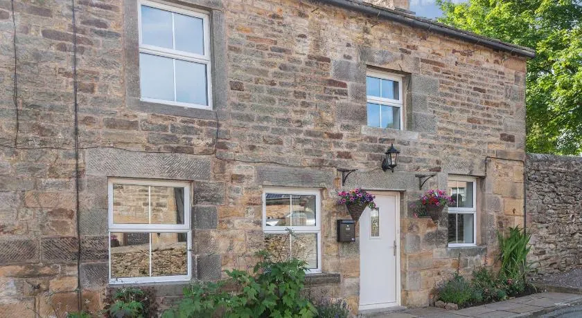 Carder Cottage; A walker’s paradise in Longnor - Image 1