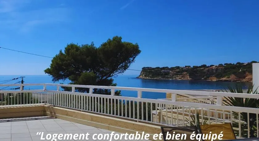 Paisible T2 Vue Mer proximité Plage et Départs Rando - Image 1